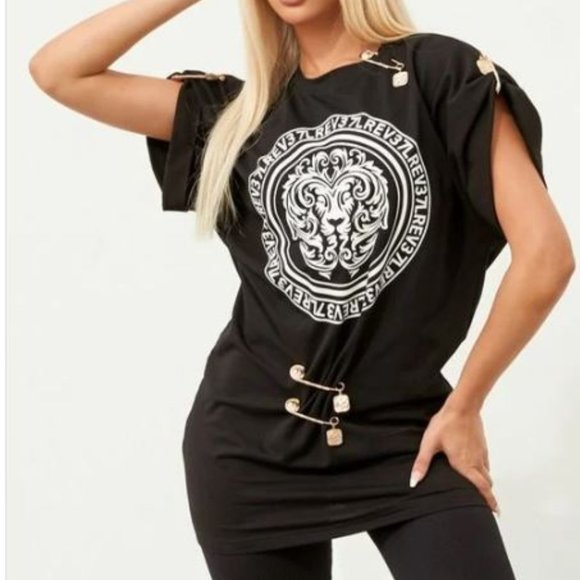 L'ATISTE Dresses & Skirts - Stunning Black/White Safety Pin Tee Shirt Dress